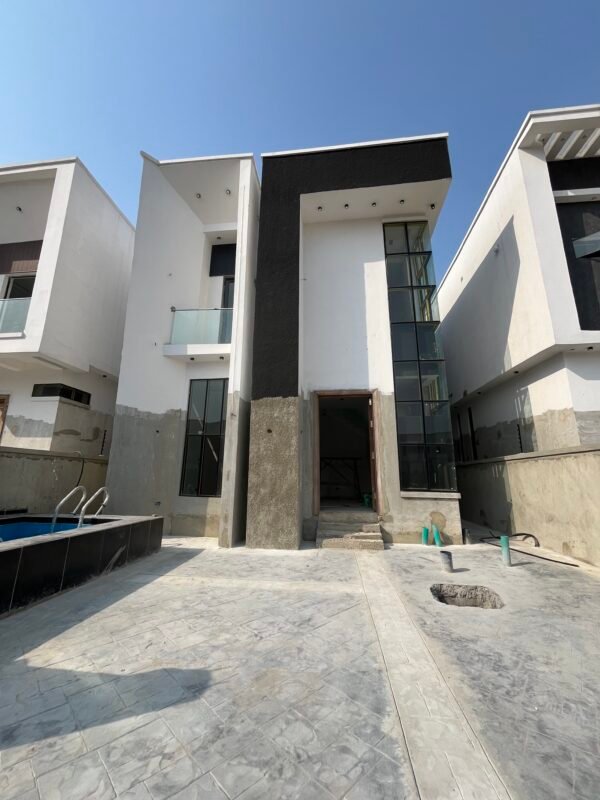 Brand new 4 bedroom fully detached duplex - Image 3