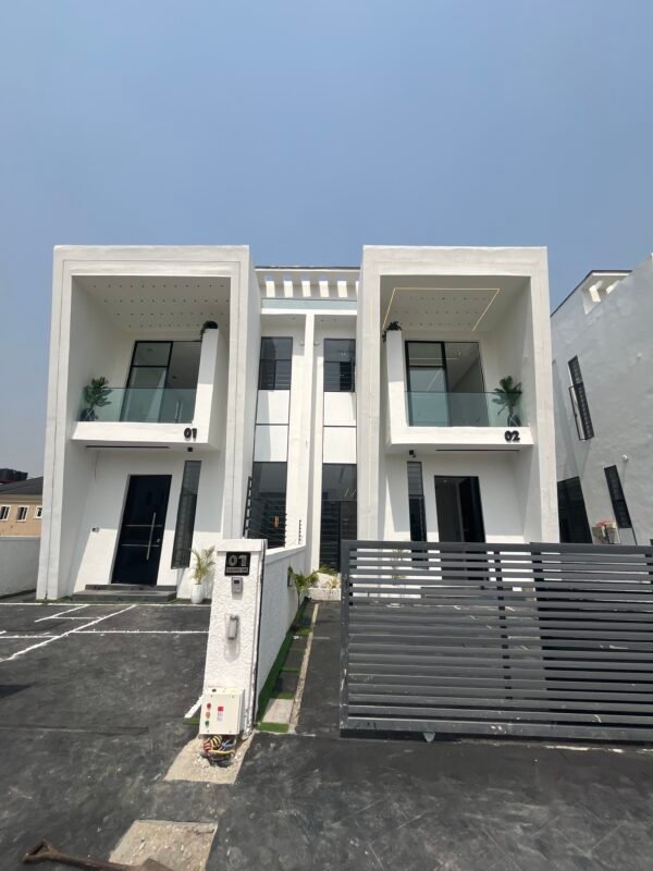 4 Bedroom semi detached duplex - Image 3