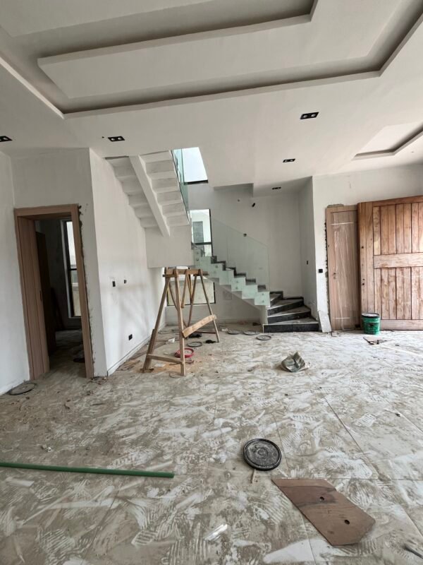 Brand new 4 bedroom fully detached duplex - Image 4