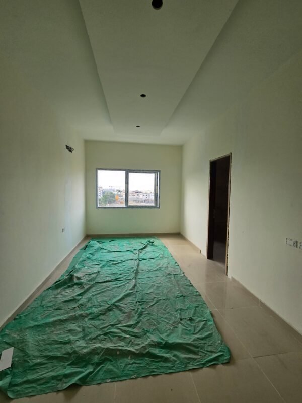 2-3 Bedroom Apartment in VI - Image 6