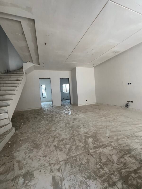 Brand new 4 bedroom terrace duplexes - Image 4