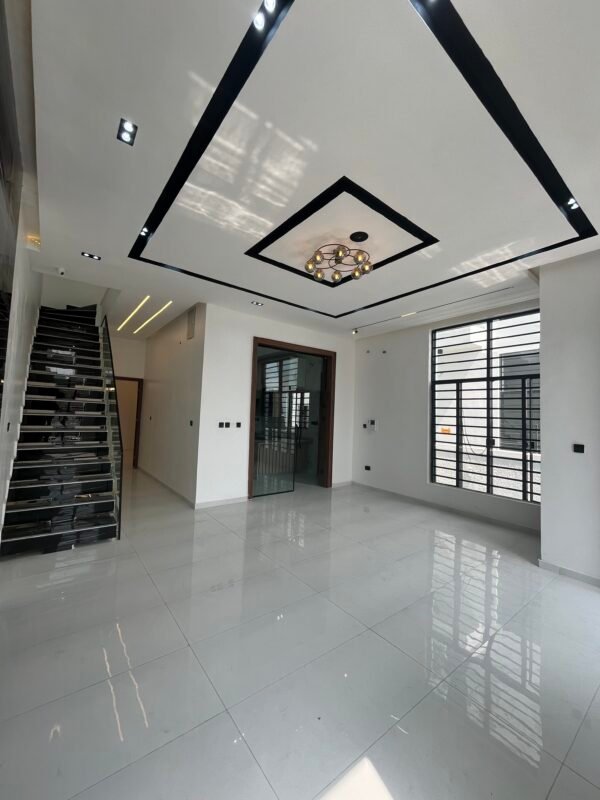 4 Bedroom semi detached duplex - Image 6