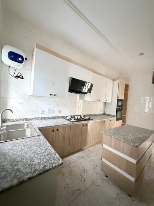 4 Bedroom terrace duplex - Image 7