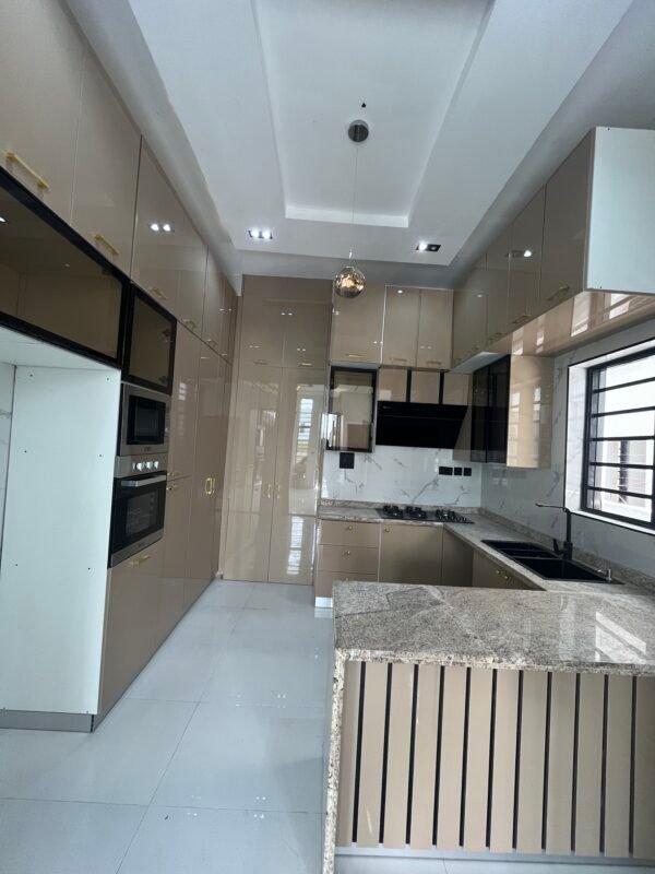 4 Bedroom semi detached duplex - Image 8