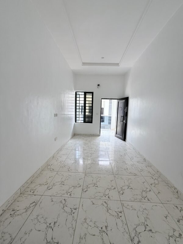 4 Bedroom terrace duplex - Image 8