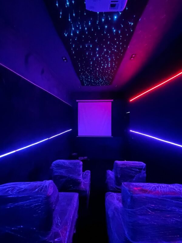 5 Bedroom contemporary duplex - Image 10