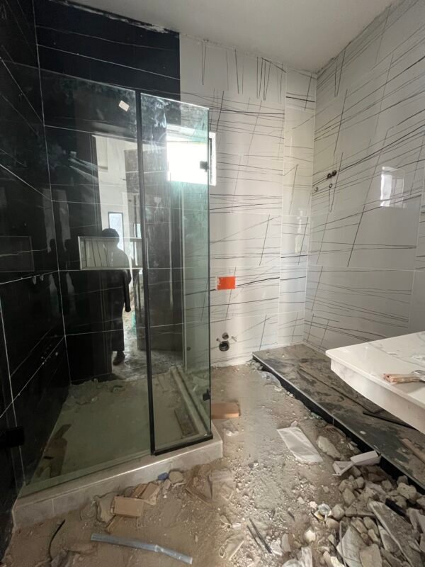 Brand new 4 bedroom fully detached duplex - Image 8