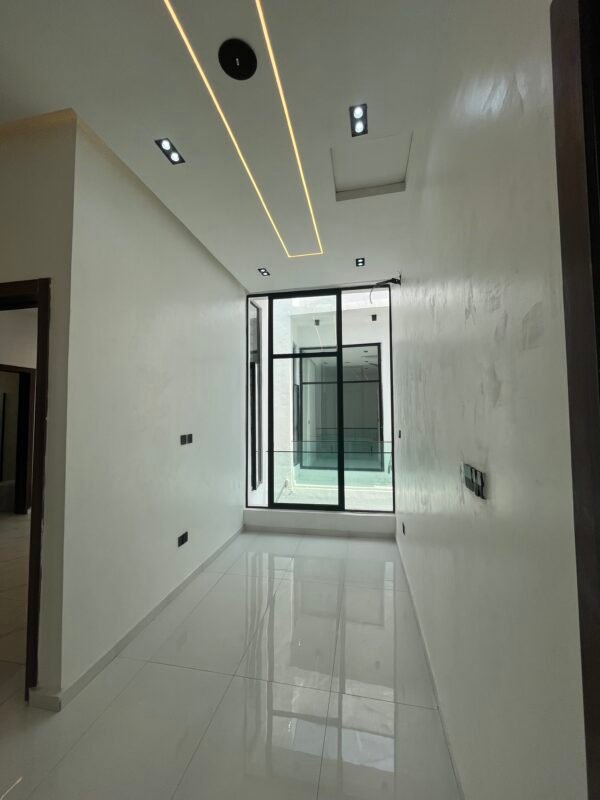 4 Bedroom semi detached duplex - Image 10