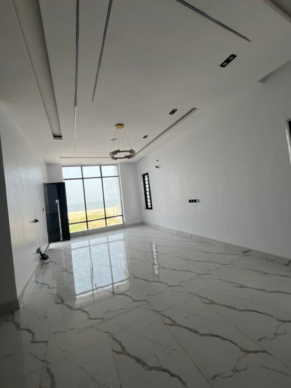 Luxury 5 bedroom duplex in Ajah, Lagos - Image 12