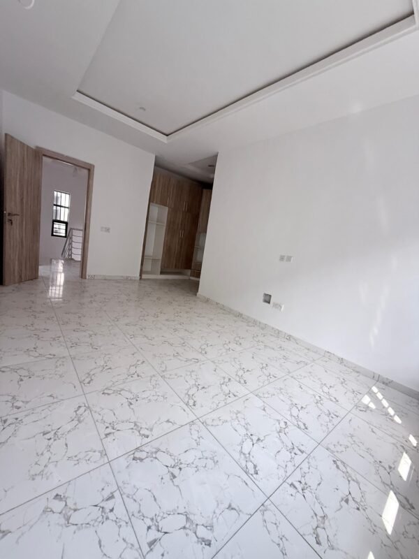 4 Bedroom terrace duplex - Image 15