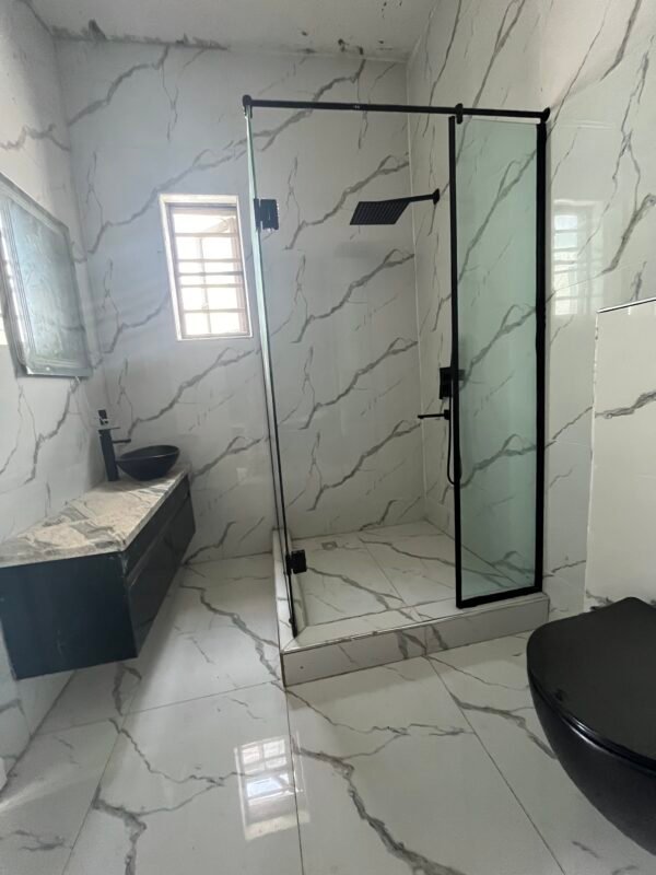 Luxury 5 bedroom duplex in Ajah, Lagos - Image 17